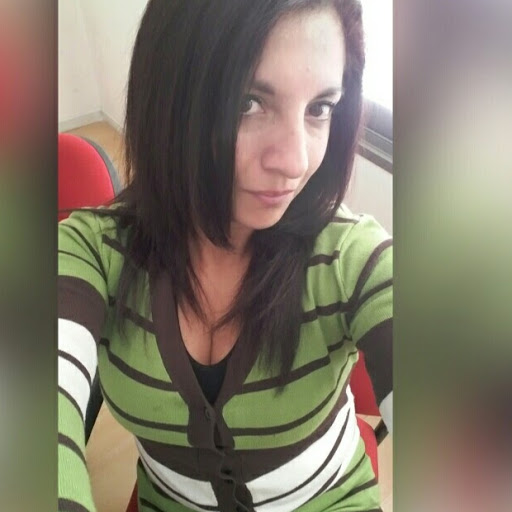 Jeannette Gonzalez Photo 35