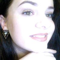 Rebecca Weir Photo 15