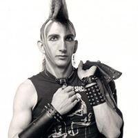 Steven Derrick Photo 15