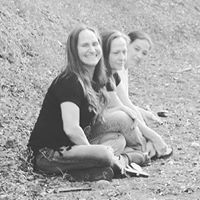 Jean Thornton Photo 33