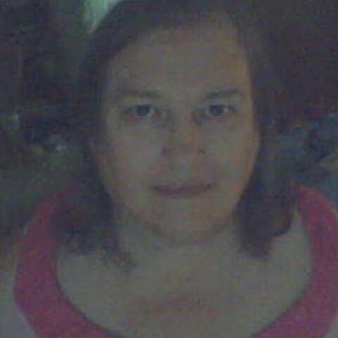 Michelle Quinn Photo 31