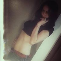 Laura Bullock Photo 10
