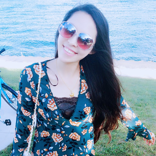 Angela Teng Photo 8