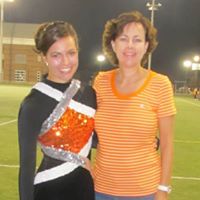 Angela Pugh Photo 30