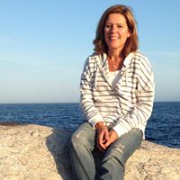 Jane Donovan Photo 25