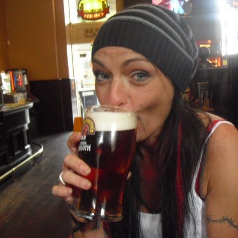 Michelle Stevenson Photo 40