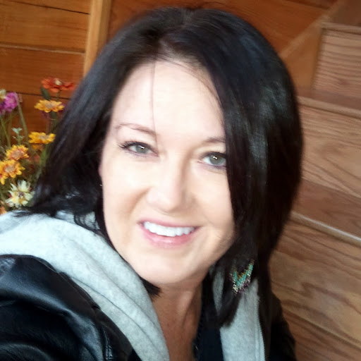 Cindy Thompson Photo 12