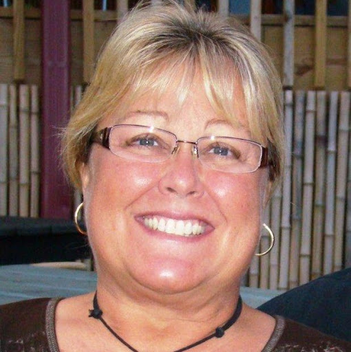 Christy Lester Photo 26