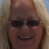 Suzanne Foster Photo 25