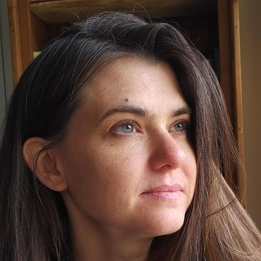 Christine Pierce Photo 11