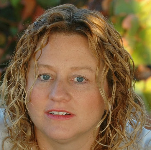 Debbie Leonard Photo 24