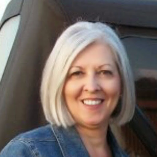 Donna Reeves Photo 27