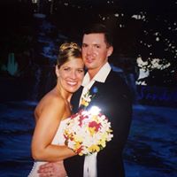 Carrie Nicholson Photo 18