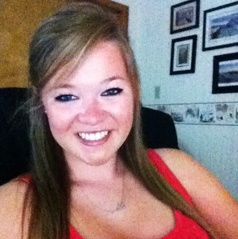 Julianne Tuttle Photo 2