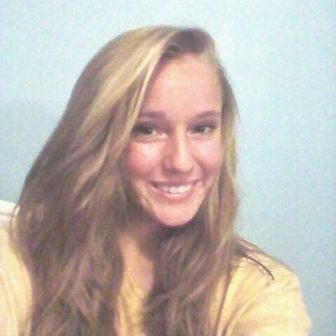 Elizabeth Huber Photo 18