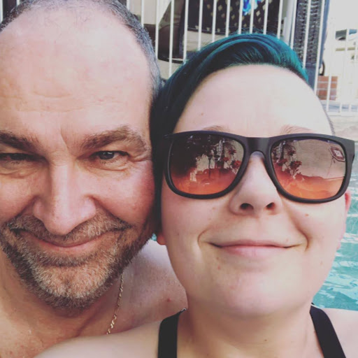 Laura Dunlap Photo 33