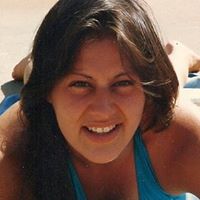 Ellen Kendrick Photo 10