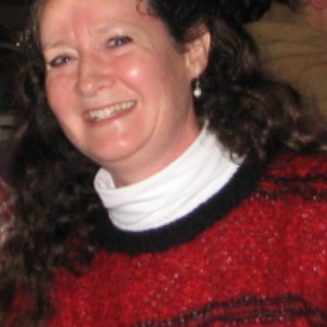 Mary Sutherland Photo 36