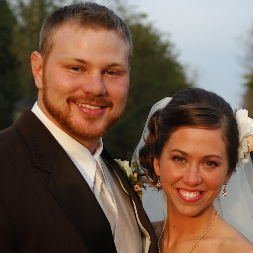 Tiffany Roberts Photo 41