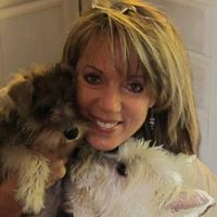 Julie Dunbar Photo 21
