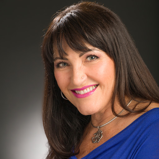 Brenda Bell Photo 26