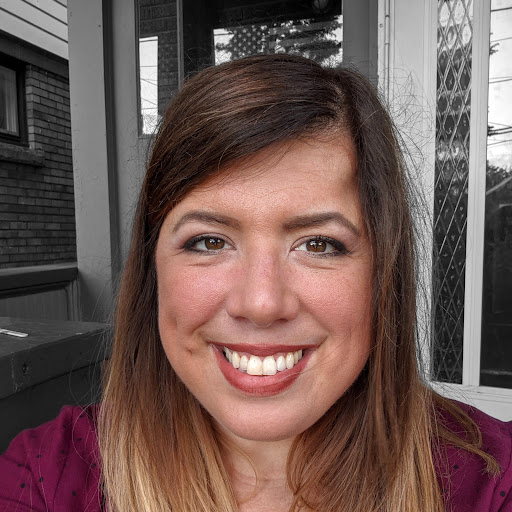 Lori Jensen Photo 23