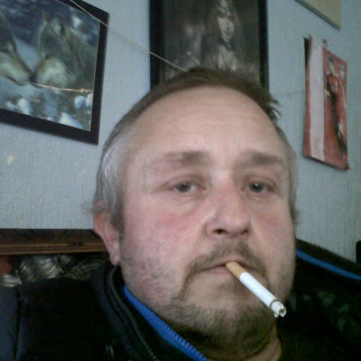 Robbie Matthews Photo 17