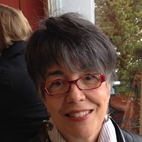 Suzanne Lowe Photo 22