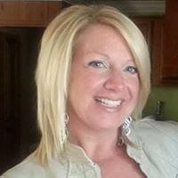 Julie Mims Photo 16