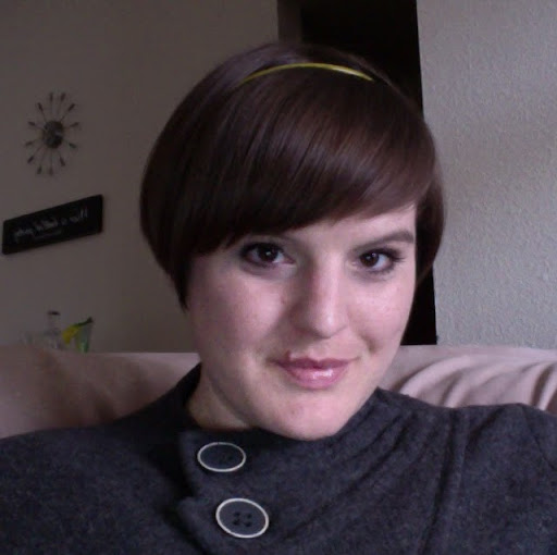 Elizabeth Weir Photo 25