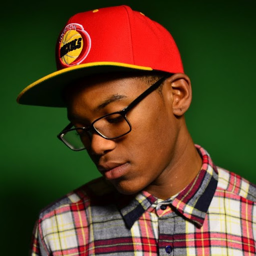 Laron Robinson Photo 6