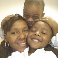 Angela Sharpe Photo 19
