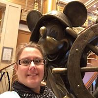 Molly Foster Photo 44