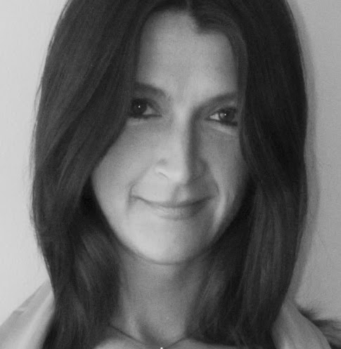 Jennifer Waite Photo 20