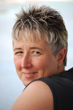 Susan Gardner Photo 35