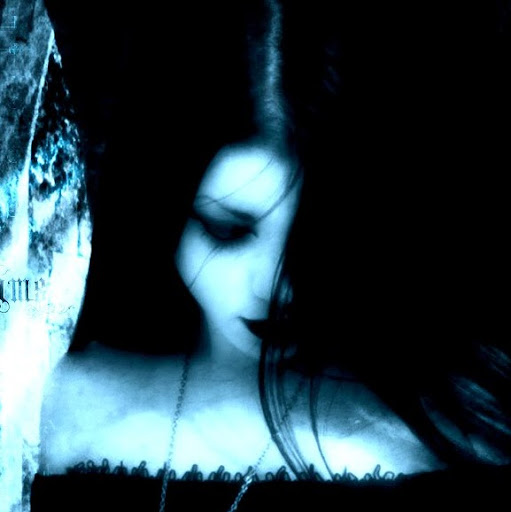 Andrea Black Photo 21