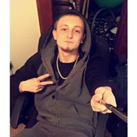 Erik Gordon Photo 21