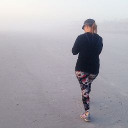 Elena Carter Photo 20