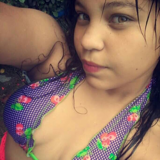 Elsa Gomez Photo 33