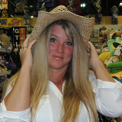 Natalie Payne Photo 7