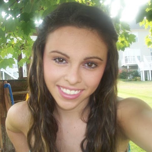 Alyssa Summers Photo 19