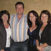 Glenda Hooper Photo 15