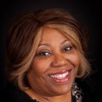 Victoria Lewis Photo 2