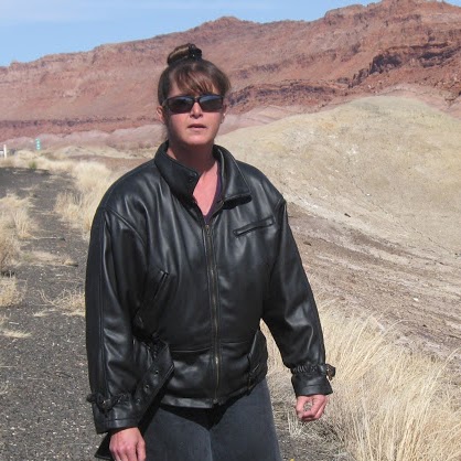 Vicky Roberts Photo 20