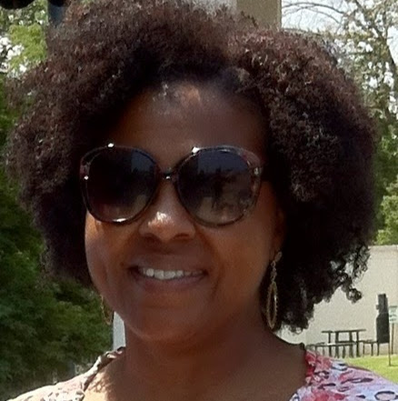 Janet Lyons Photo 30