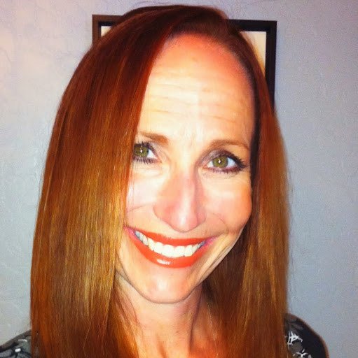 Shannon Booth Photo 11