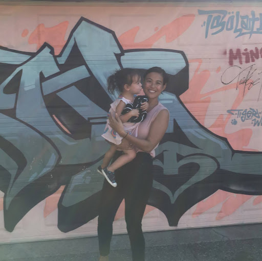 Christine Aguilar Photo 32