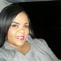 Alicia Rowe Photo 7