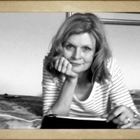 Deborah Harlow Photo 17