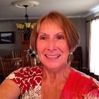 Sandra Dye Photo 24